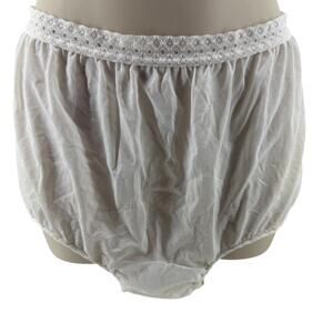 Vintage Leggs White Nylon Granny Panty Lace Waist Womens Size 7